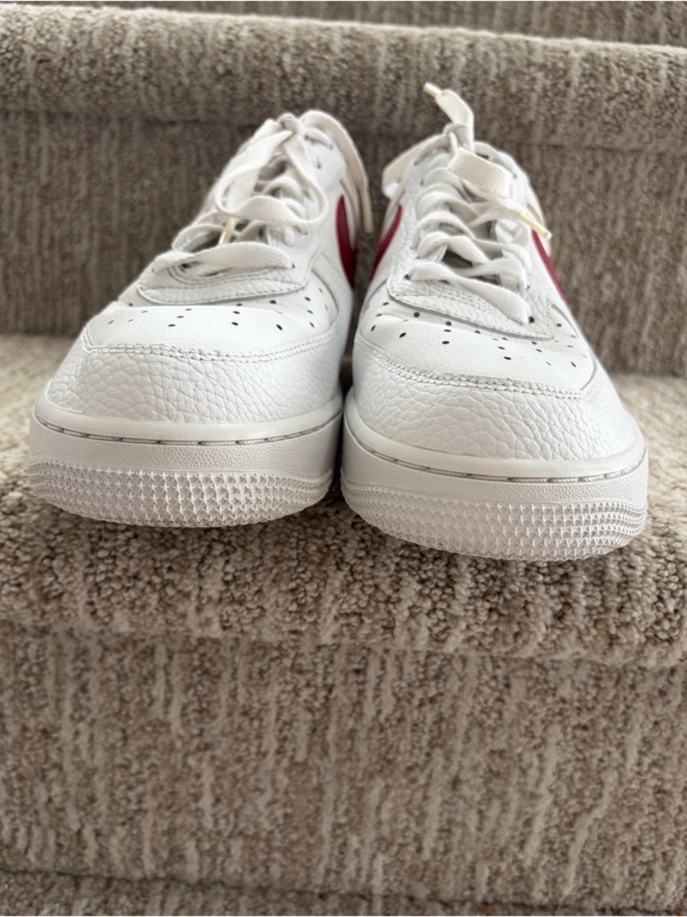 Nike Air Force 1 Low 'White Team Red' Sneakers. Men’s size 10. - Picture 7 of 10
